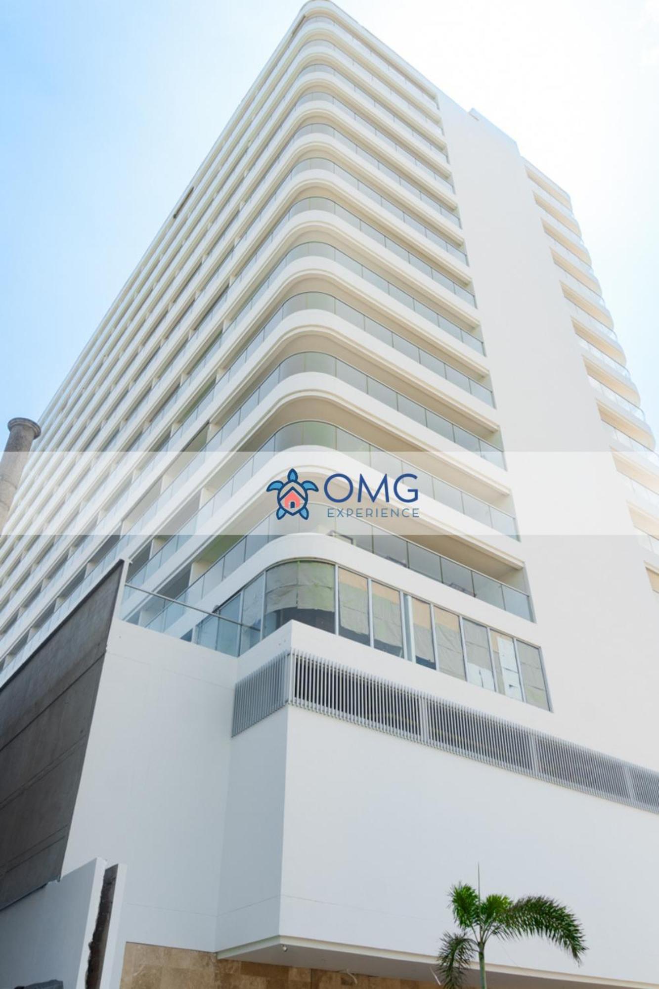 Cb1638 | Con Daybed Piso 16 Y Balcón Panorámico * Cartagena